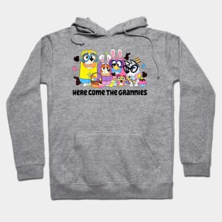 bluey here come the grannies Hoodie